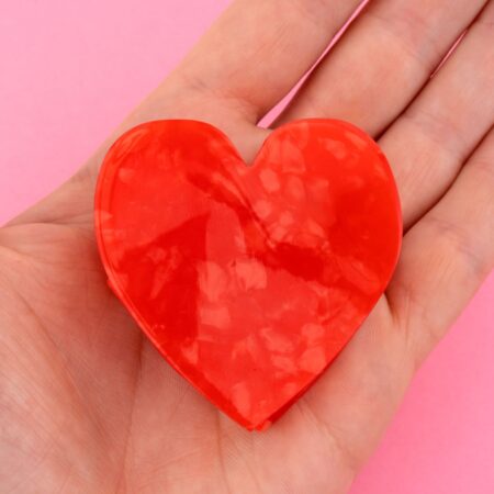 Heart hair claw - red