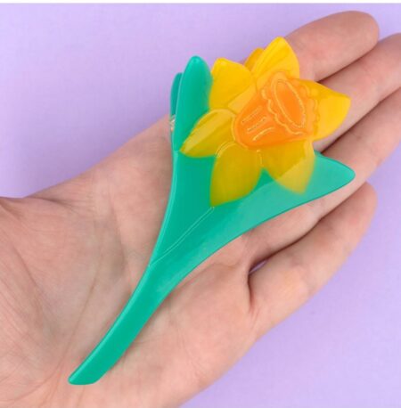 Daffodils hair claw