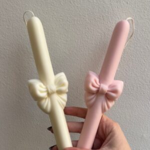 Bow easter candle